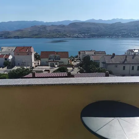 Apartment Two Bedroom With Balcony-a5 *