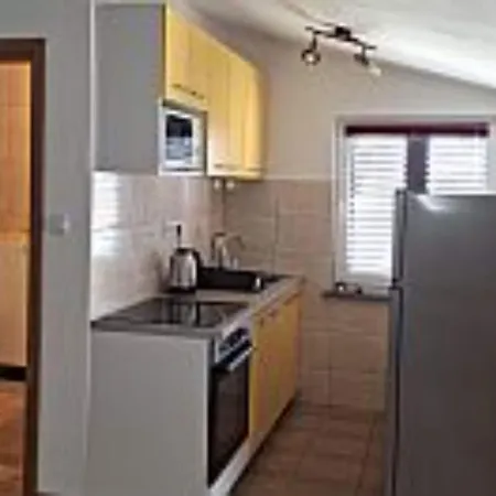 Two Bedroom With Balcony-a5 帕格